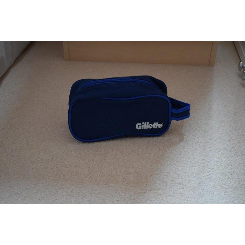 Gillette Gents Shaver Bag/Wash Bag. Brand new. 21cm x 11 cm x 8 1/2 cm deep.