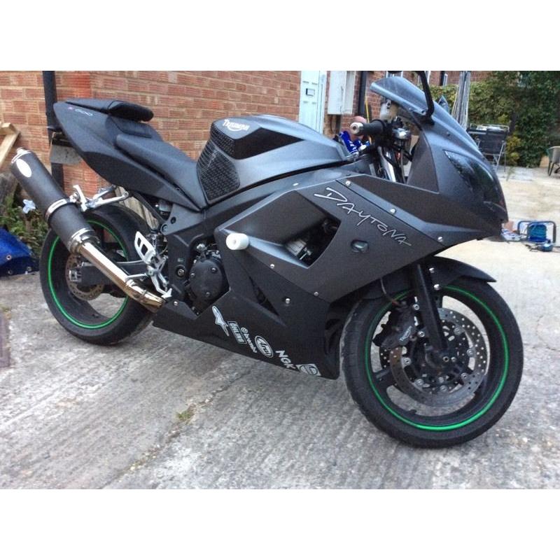 Triumph Daytona 600. 54 Plate with warranted 10k miles. FSH. HPI Clear. PX welcome