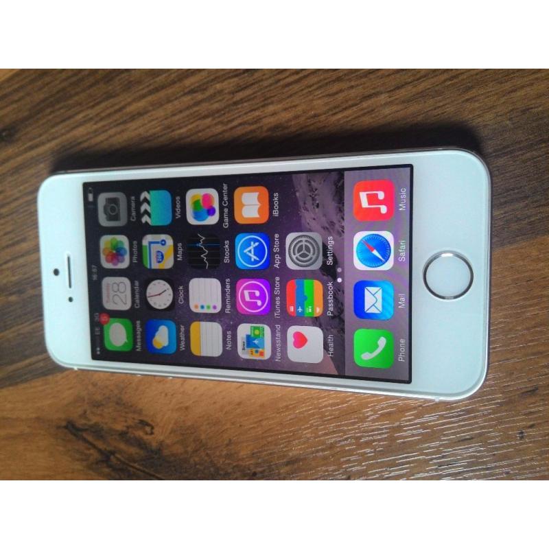 Apple Iphone 5S Silver, 16GB, Unlocked