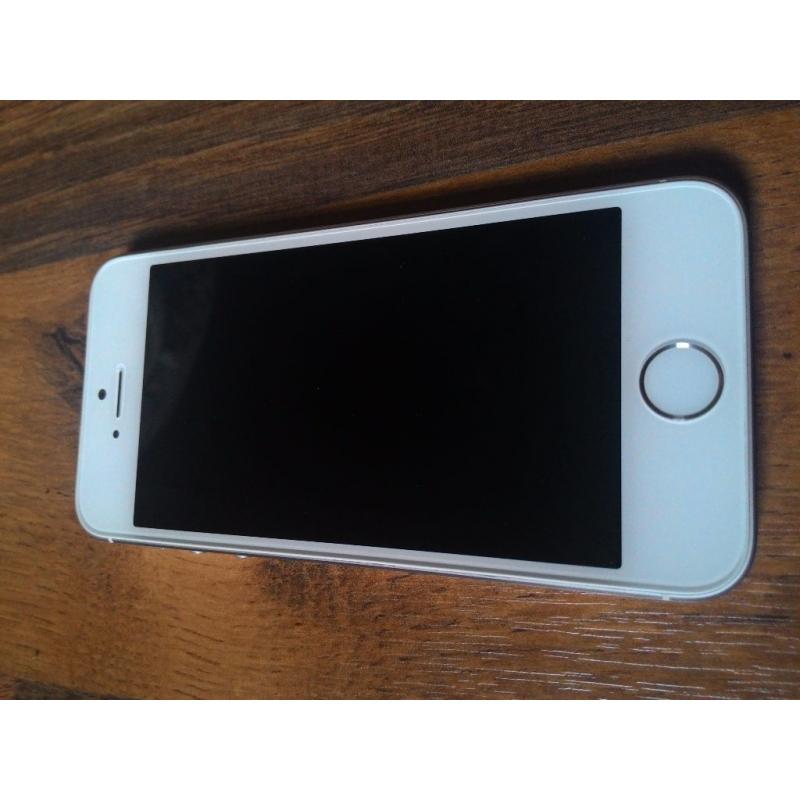 Apple Iphone 5S Silver, 16GB, Unlocked