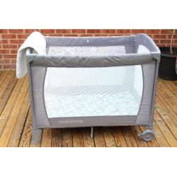 Travel Cot with mattress