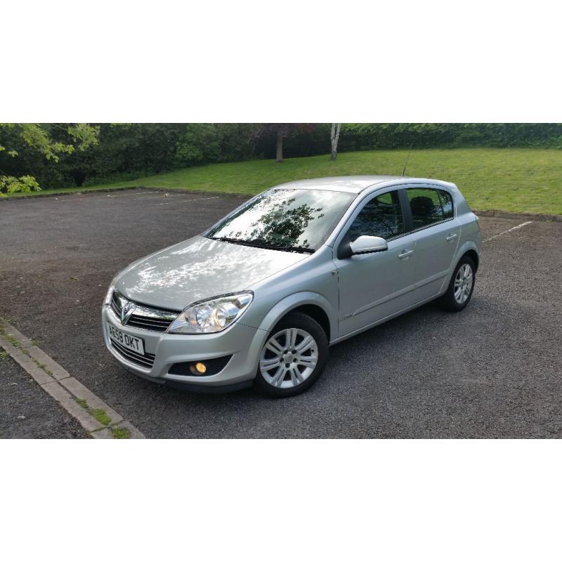 2008 (58) - Vauxhall Astra 1.8i VVT Design 5dr PETROL, 12 MONTHS MOT, 2 FORMER KEEPERS, IMMACULATE