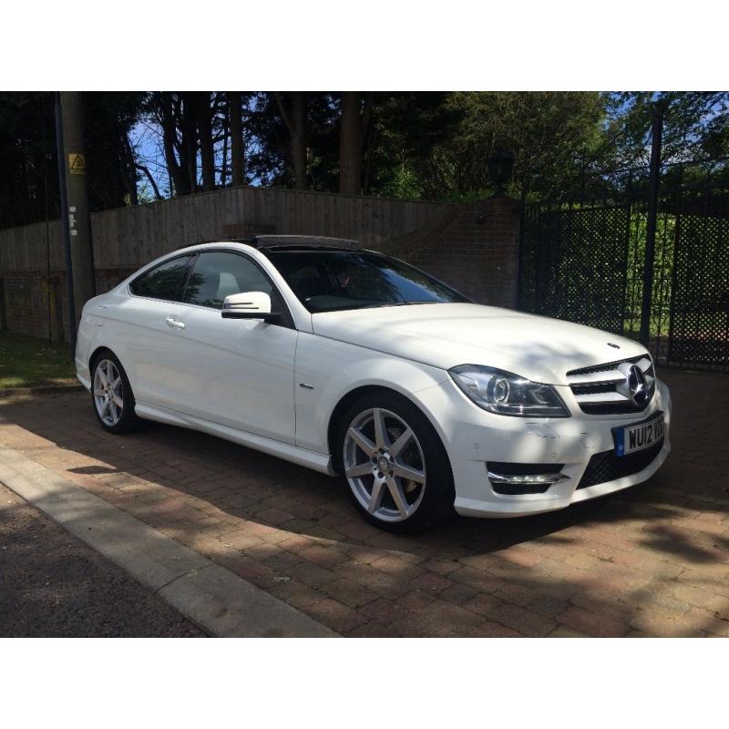 Mercedes Benz C Class C220 CDI AMG Sport 7G-Tronic Plus 2dr Auto FMBSH 1 Owner Pano roof DAB Xenons