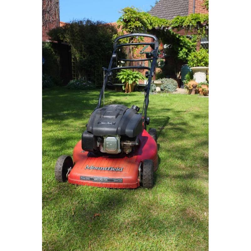 PetroLawnmower Mountfield M63PD self propelled 53cm cut. Alloy Deck Mulch or grass collect