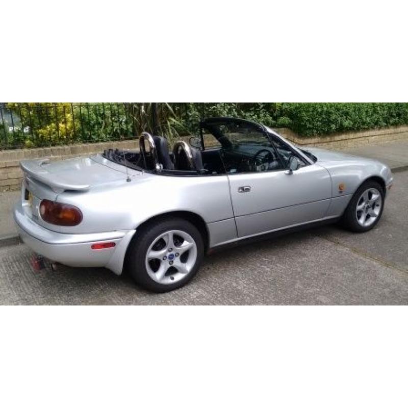 Silver 1990 1.6 Eunos Automatic