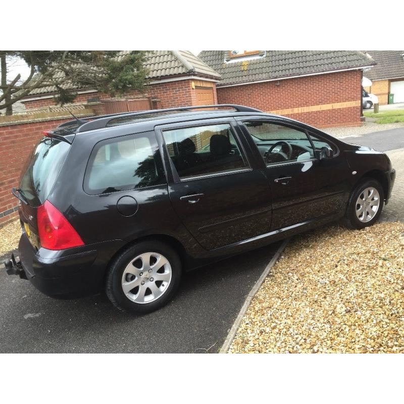 (53) REG PEUGEOT 307 1.6 ESTATE. VERY TIDY FAMILY ESTATE!JUST HAD SERVICE, RECENT BRAKES/TYRES ETC!!