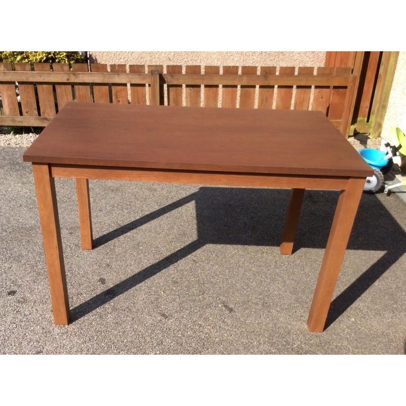 Table 120 x 75 x 75