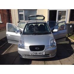 Kia picanto 2007 56 reg FSH MOT APRIL 17 70 MPG low tax low insurance 70 miles to the gallon