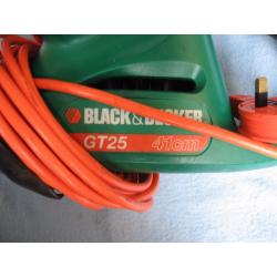 Black and Decker Hedge Trimmer GT25