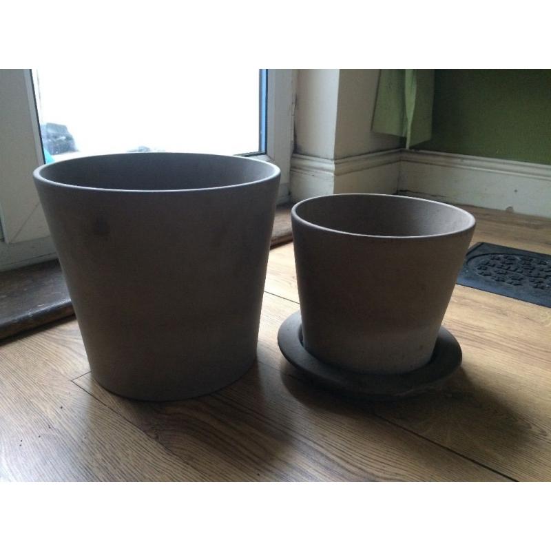 2 IKEA PLANT POTS 1 LARGE HEAVY STURDY MANDEL ONE LOVELY