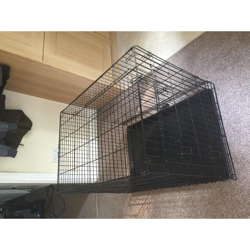 Large dog cage- excellent condition