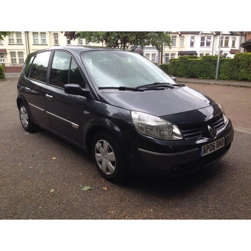 Renault Scenic 1.6 VVT Dynamique 5dr HPI CLEAR