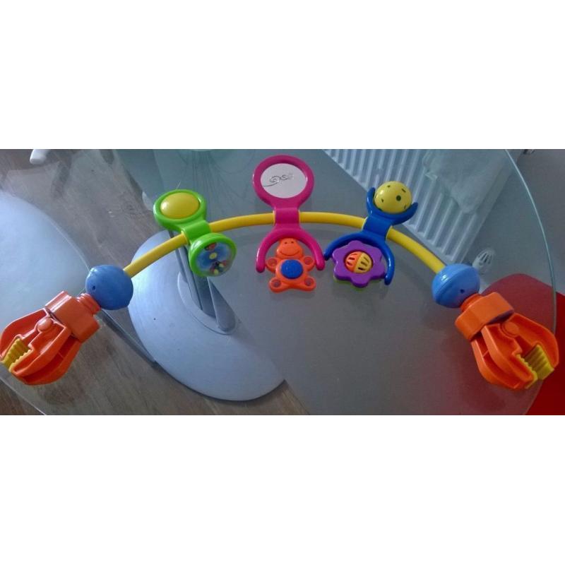 stroller toy arch with music