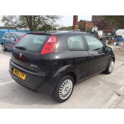 NEW SHAPE Fiat Punto GRANDE 1.2 ACTIVE - 3DR Black - 88k Miles - FULL 12 MONTHS MOT!!!