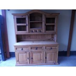 Pine Dresser