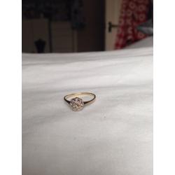 9ct gold and diamond ring