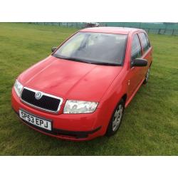 LOW MILES LONG MOT SERVICE HISTORY SKODA FABIA CLASSIC 1.2 5 DOOR