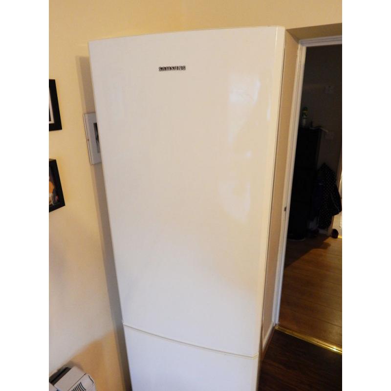 Samsung Fridge Freezer -188cm-Frost Free- DELIVERY!