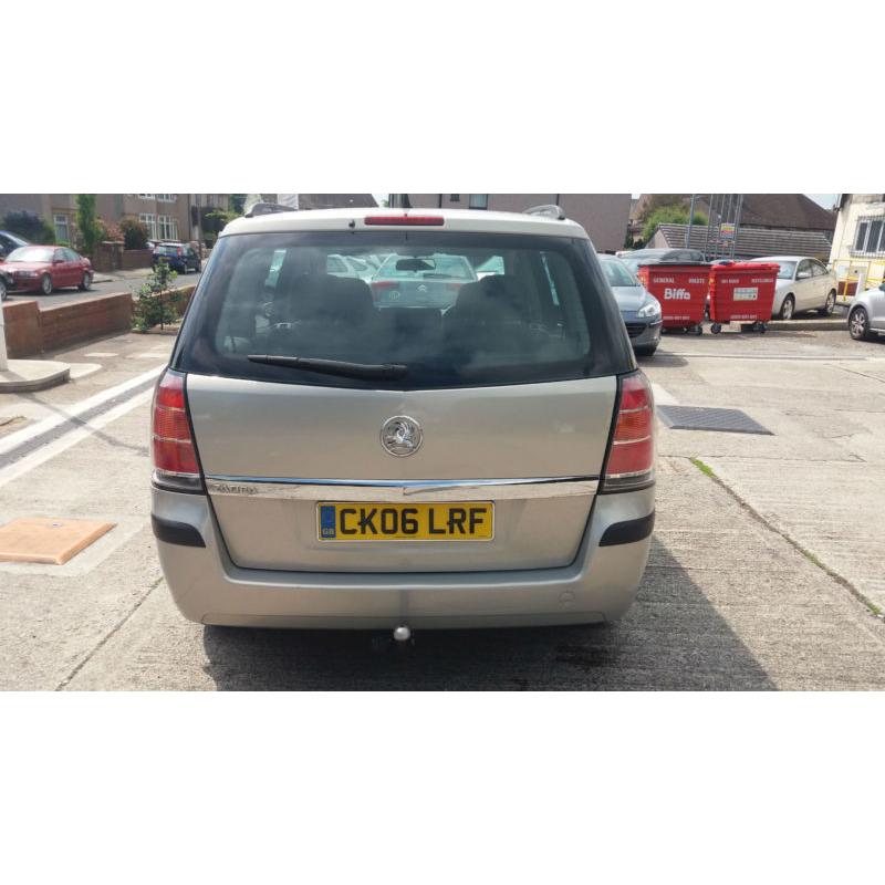 2006 06 VAUXHALL ZAFIRA 1.6i 16V LIFE.STUNNING COLOUR.NICE LOW MILEAGE EXAMPLE .