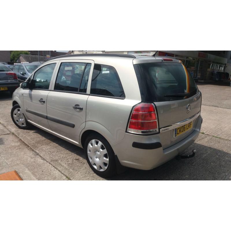 2006 06 VAUXHALL ZAFIRA 1.6i 16V LIFE.STUNNING COLOUR.NICE LOW MILEAGE EXAMPLE .