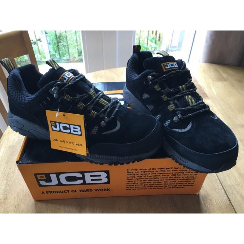 JCB safety footwear