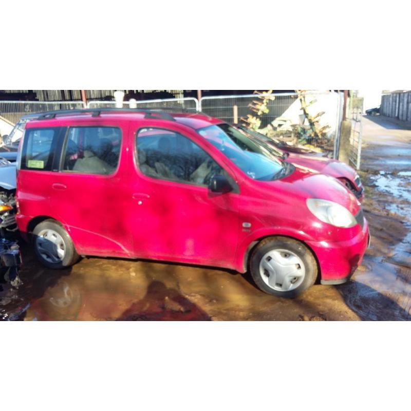 Toyota Yaris Verso 1.3 Petrol 2001 - Breaking