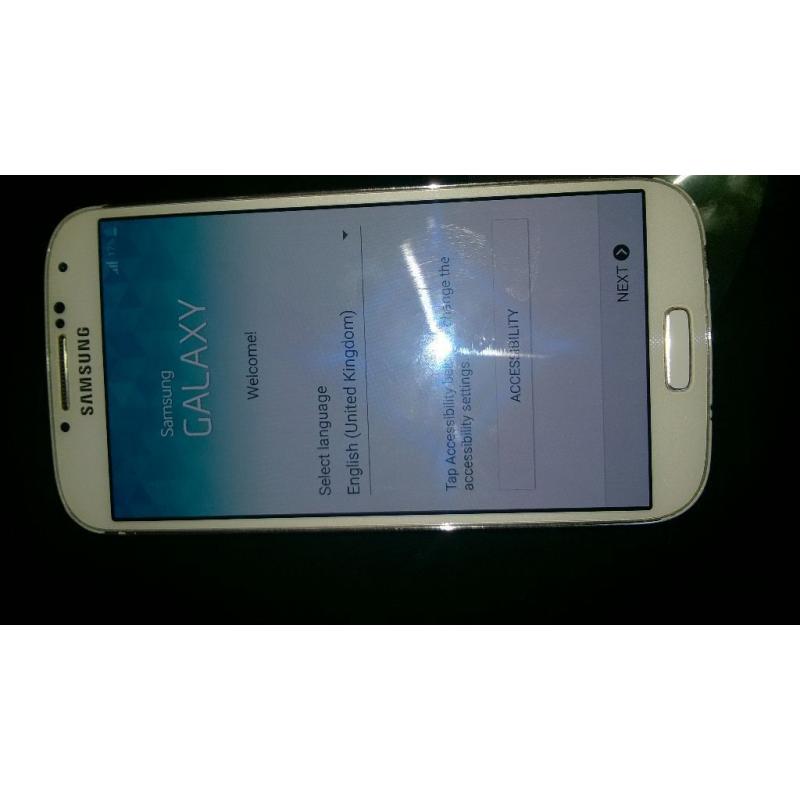 beautiful Samsung galaxy s4 for sale.