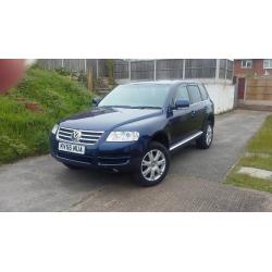 Volkswagon Touareg 2.5 TDI SE , 86,106 miles with full service history. Excellent condition.