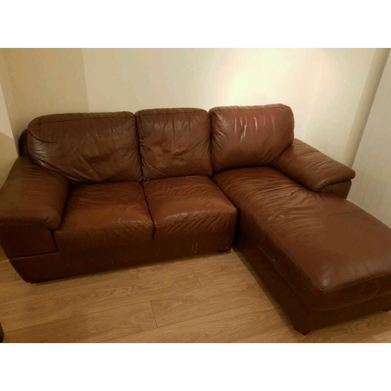 Brown Leather Chaise Loinge Sofa (L shaped)