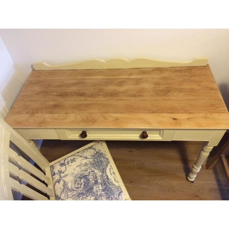 Shabby Chic style desk with drawer + chair