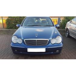 Mercedes c180 elegance AUTO 2003 BREAKING. ALL PARTS Avail