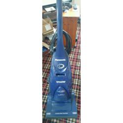 Panasonic mc-e540 vacuum cleaner