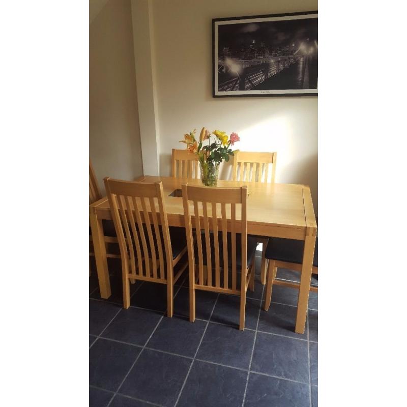 Dining Table and 6 Chairs