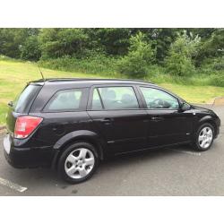 Vauxhall Astra Estate car 0/8