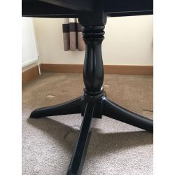 Wooden black round table