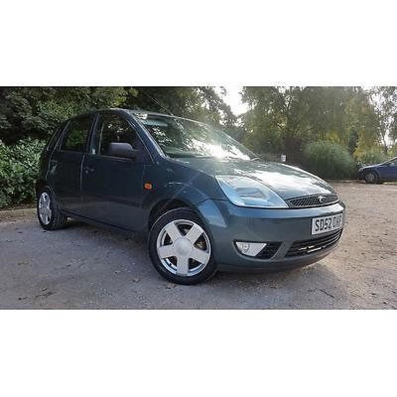 Ford Fiesta 1.4 Zetec 5dr GENUINE LOW MILEAGE