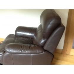 Pair of Carlo power recliner, walnut brown leather for quick sale