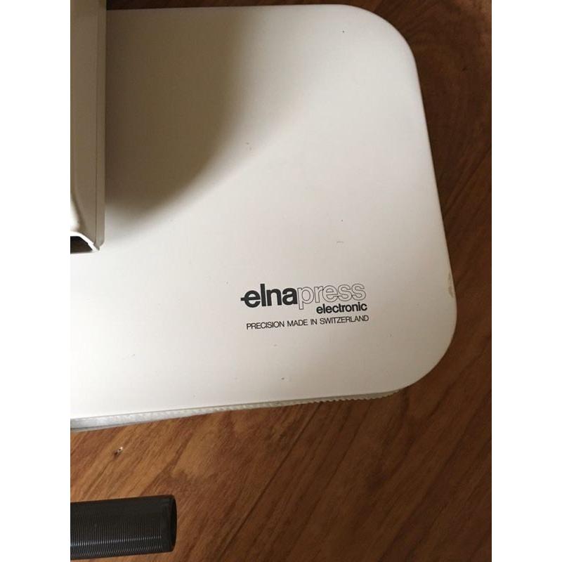 Elna Clothes Press