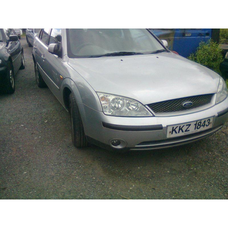 2004 FORD MONDEO 1.8 PETROL BREAKING FOR PARTS