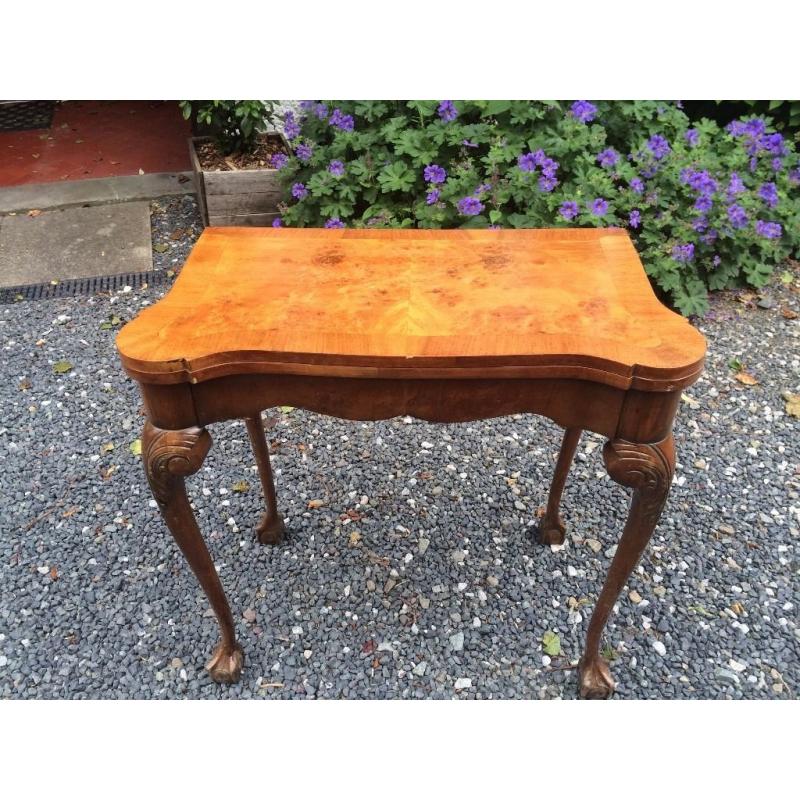 Antique Walnut Laminated Card Table. (reasonable condition)