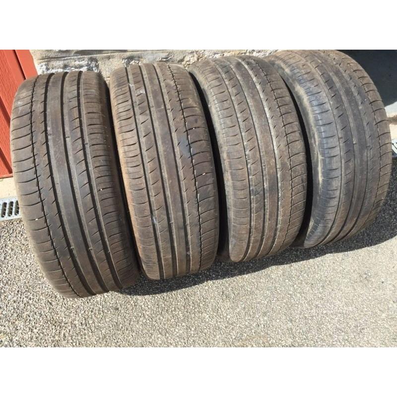 4 X Michelin Latitude Sport tyres. 245/45 R 20