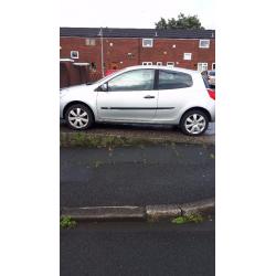 CAR FOR SALE Renault CLIO Low mileage (Quick Sale)