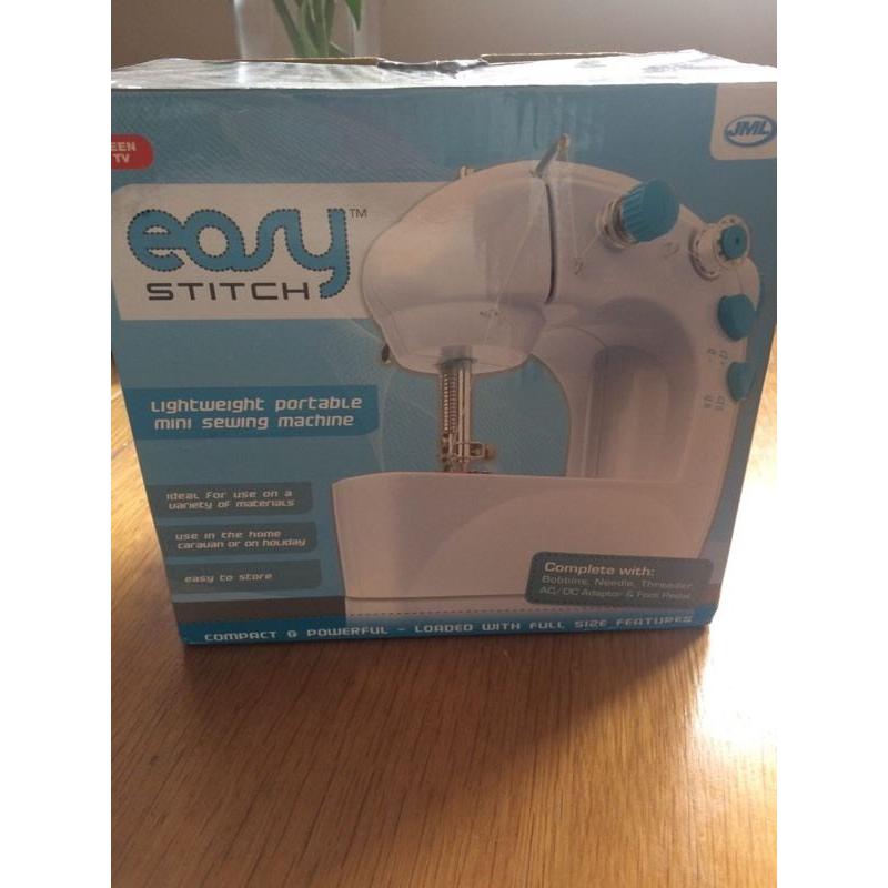 Compact sewing machine VERY GOOD CONDITION