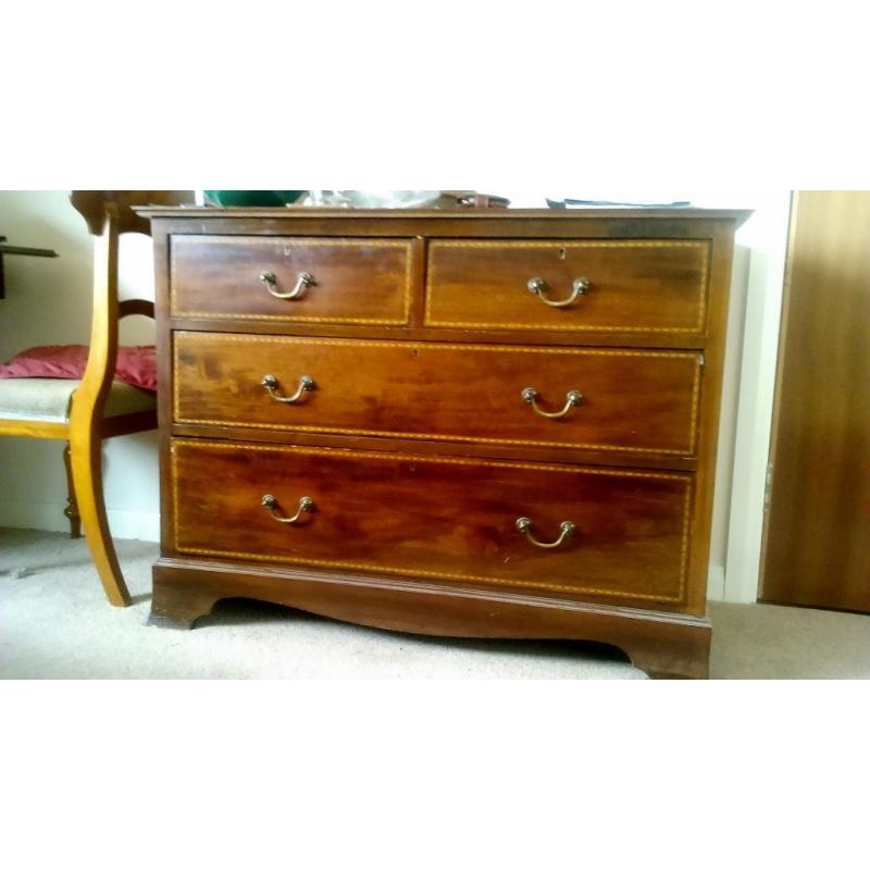 Mahogany chest of drawers