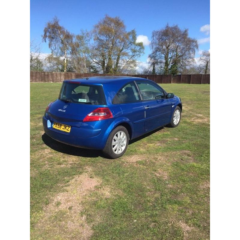 Renault megane 1.6 petrol