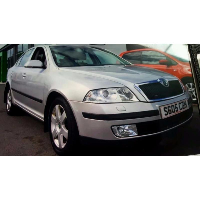 AUTOMATIC SKODA OCTAVIA 1.9 TDI ELEGANCE 2005. ONE PREVIOUS OWNER WITH DEALER HISTORY.