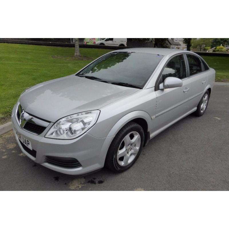 VAUXHALL VECTRA EXCLUSIVE ** 58 PLATE ** 44,000 MILES ** CHOICE OF THREE **