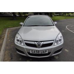 VAUXHALL VECTRA EXCLUSIVE ** 58 PLATE ** 44,000 MILES ** CHOICE OF THREE **