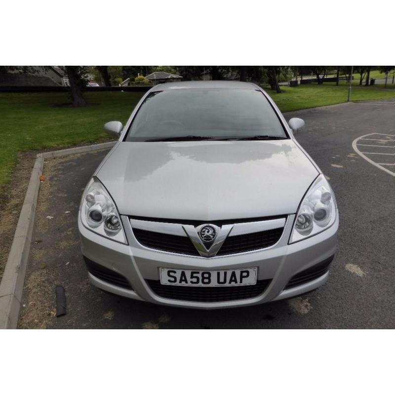 VAUXHALL VECTRA EXCLUSIVE ** 58 PLATE ** 44,000 MILES ** CHOICE OF THREE **