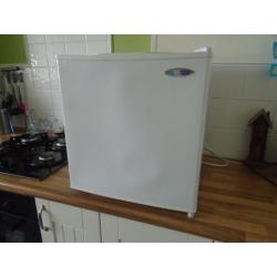 TABLE TOP FREEZER, Made by "Coolzone"